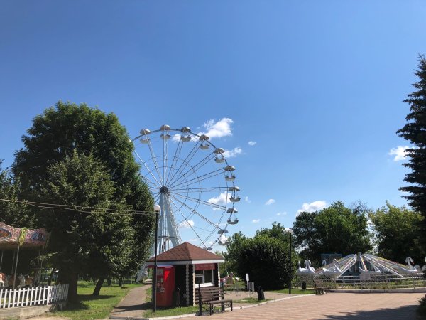 Первомайский парк Курск аттракционы