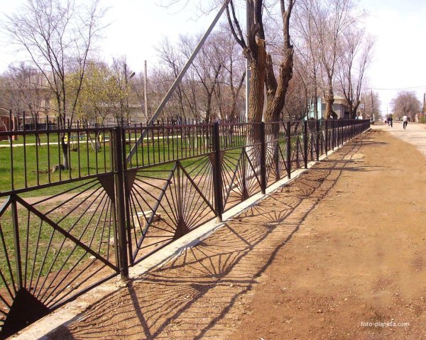 Ограда парка МГУ