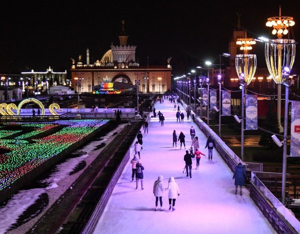 Каток ВДНХ Москва 2022-2023