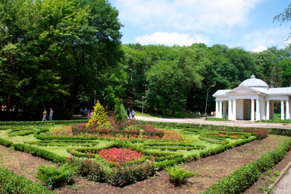 Курортный лечебный парк Ессентуки