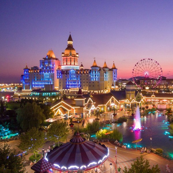 Сочи парк Диснейленд