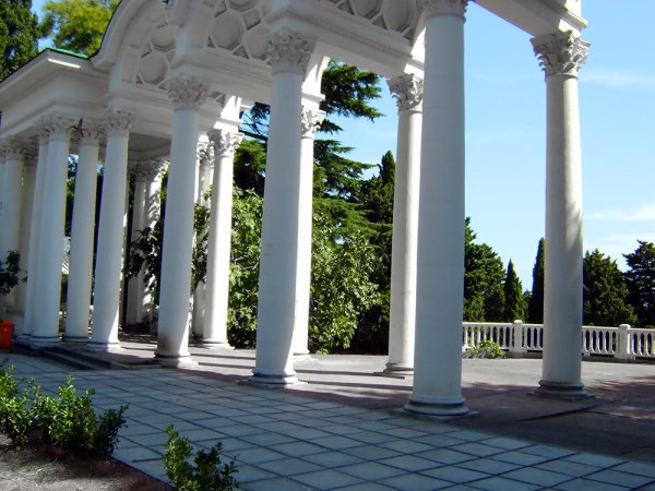 Парк колоннада Ялта