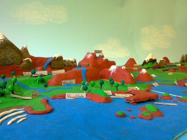 Макет из пластилина