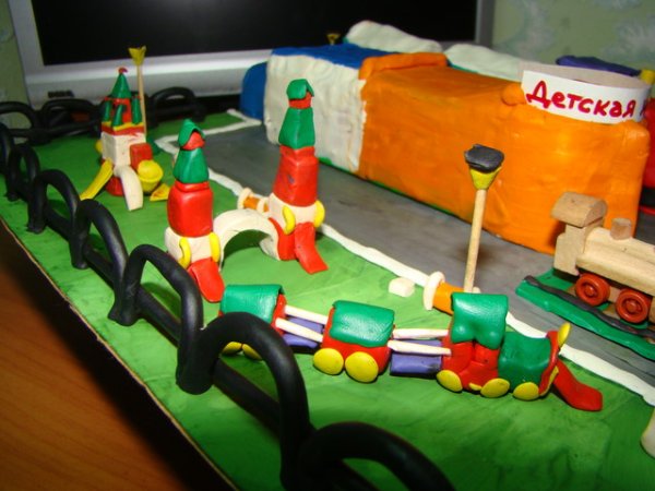 Парк из пластилина