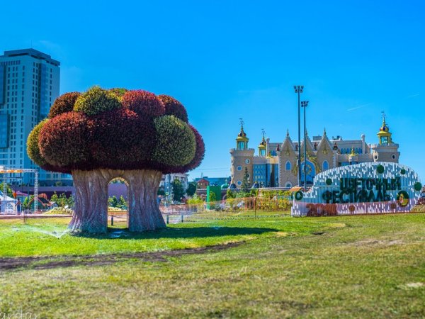 Театр кукол Экият цветочный фестиваль