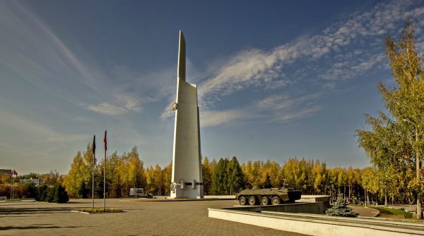Стелла парк Победы Киров