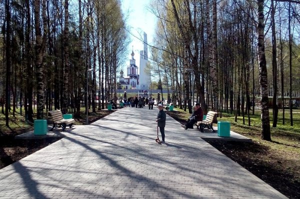 Город Киров парк Победы