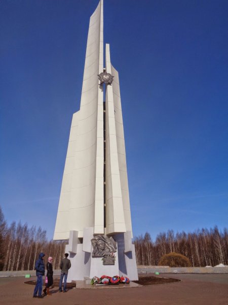 Парк Победы Киров вечный огонь
