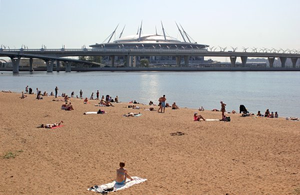 Парк 300-летия Санкт-Петербурга пляж