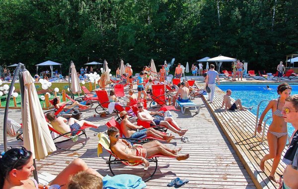 The Баssейн в парке Сокольники