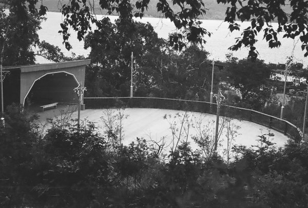 Токмак парк Кирова Танцплощадка