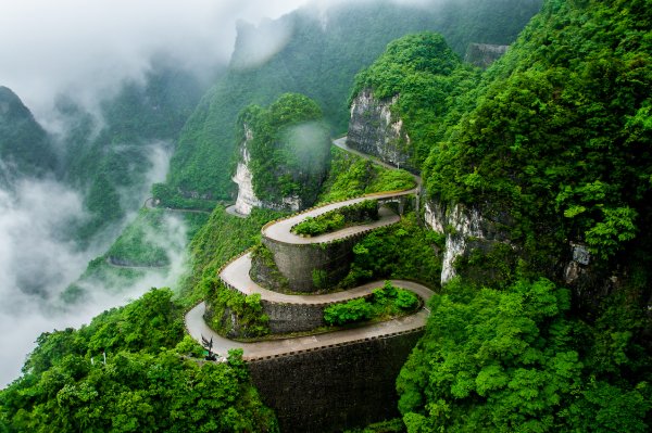 Горная дорога Тяньмэнь, Китай