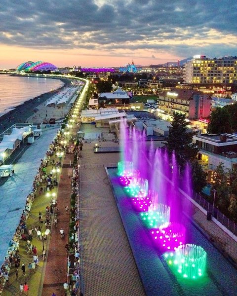 Адлер Сочи Имеретинская набережная фонтаны