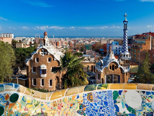 Парк Гуэль в Испании