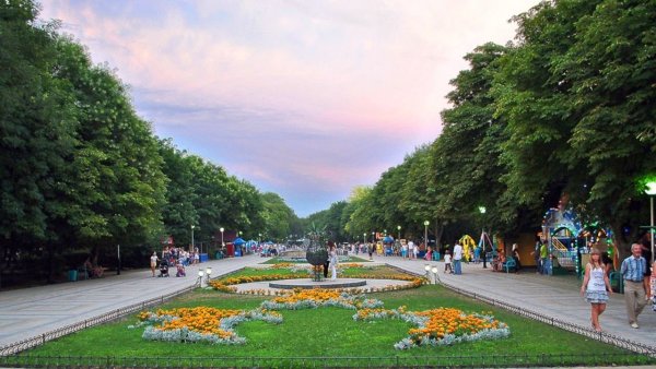 Город Ейск Краснодарский край парк имени Поддубного