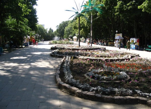 Город Ейск парк Поддубного