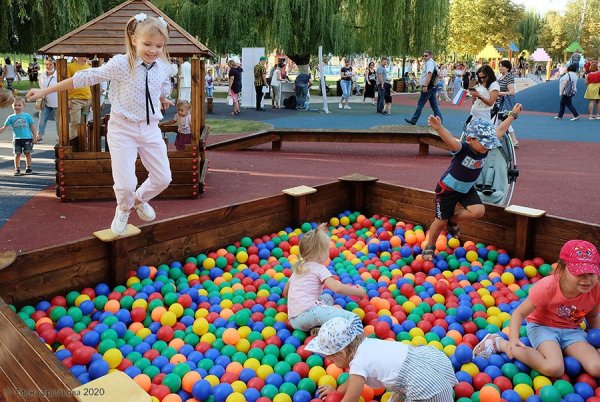 Город Орел детский парк после реконструкции