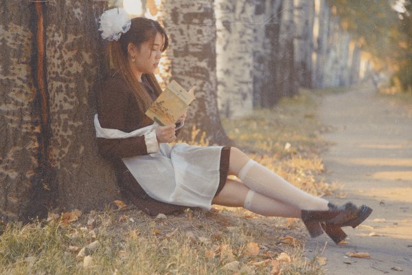 Девушки в школьной форме СССР