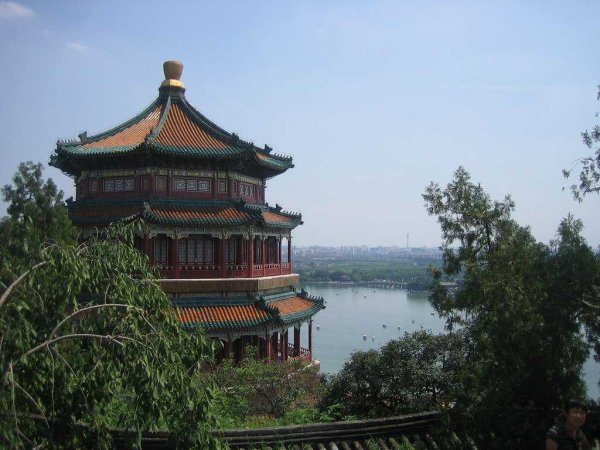 Летний дворец Ихэюань в Пекине