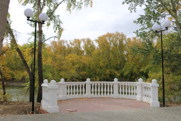 Парк Строителей город Орск