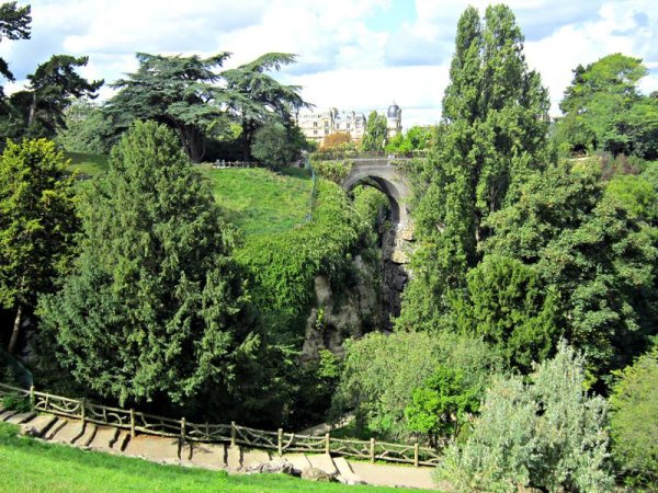 БЮТ-Шомон в Париже