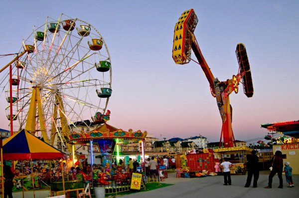 Анапа Витязево парк аттракционов