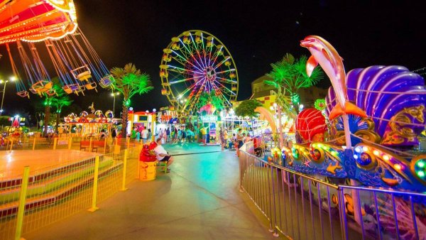 Парк аттракционов Солнечный остров, Анапа