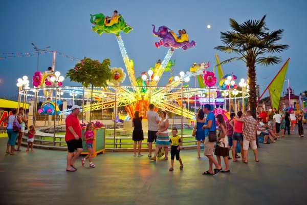 Парк аттракционов Солнечный остров, Анапа