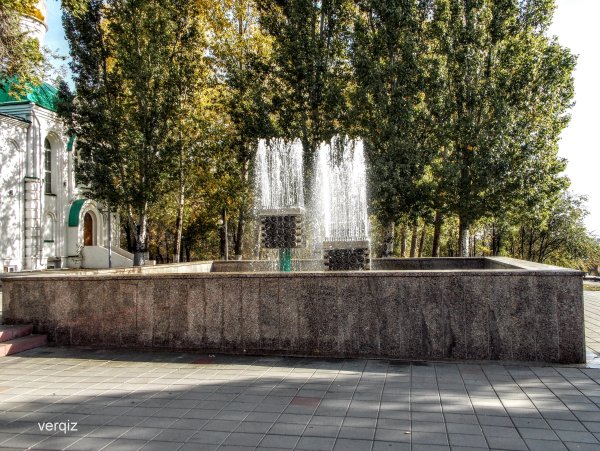 Парк Победы Самара площадь