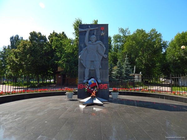 Памятник солдат Победы Самара