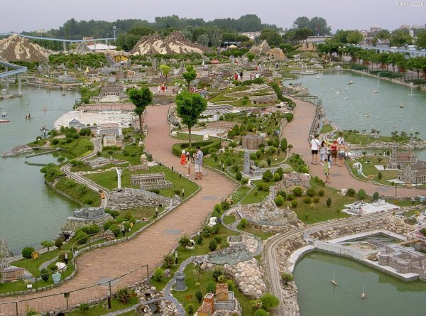 Парк развлечений «Италия в миниатюре» в Визербе