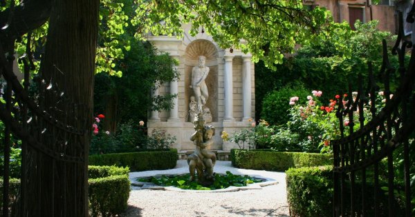 Сады Джардини в Венеции