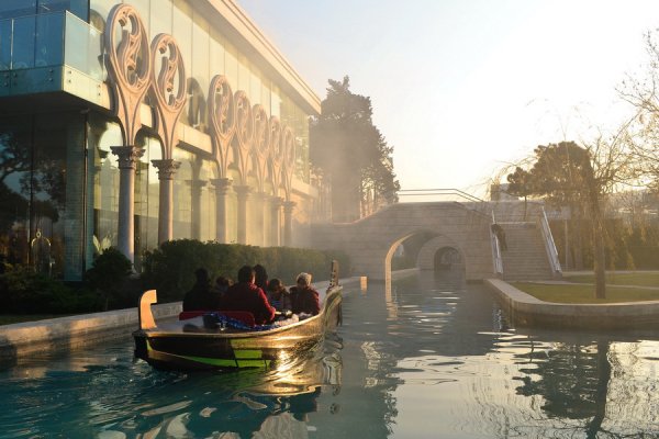 Венеция в Азербайджане