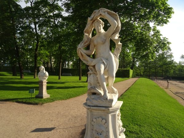 Екатерининский парк Царское село скульптуры