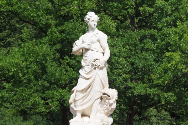 Павловский парк скульптуры