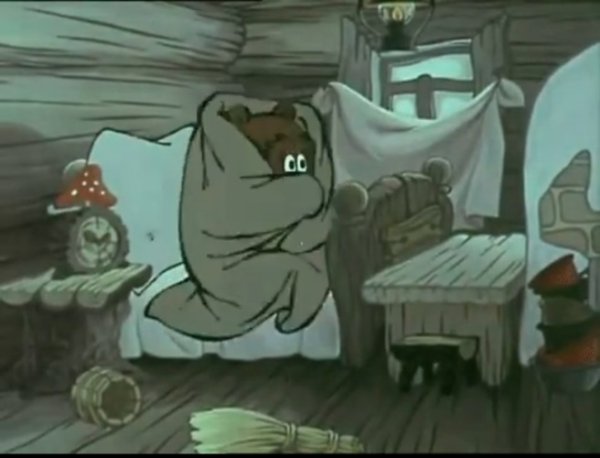 Шли последние дни мая мы от радости затопили печку