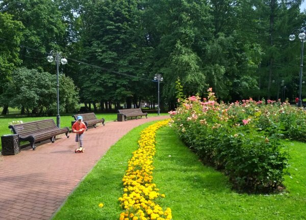 Давыдовский сад парк Москва