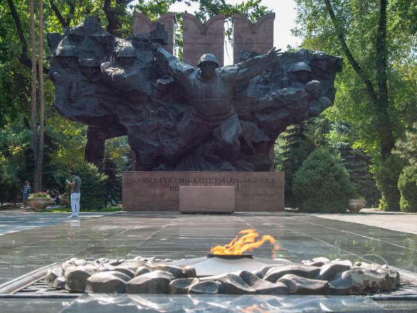 Парк имени 28 Гвардейцев-Панфиловцев