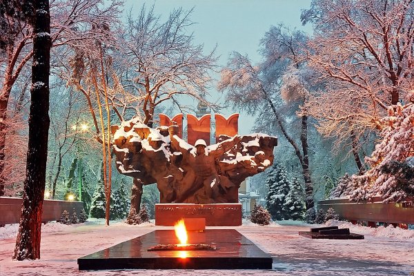 Алма Ата парк 28 Панфиловцев