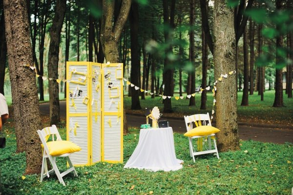 Креативная фотозона на природе