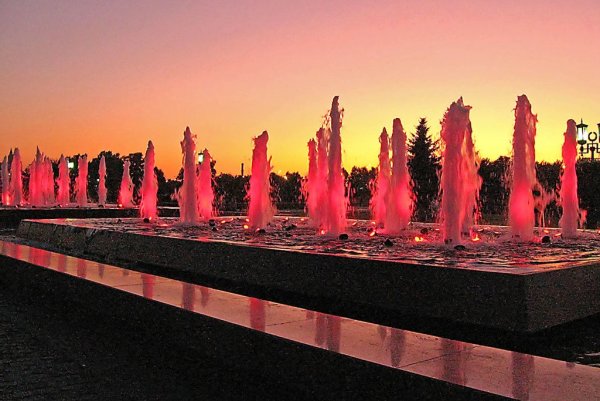 Фонтан на Поклонной горе в Москве