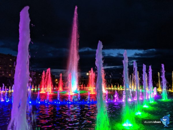 Фонтан в парке Победы Севастополь