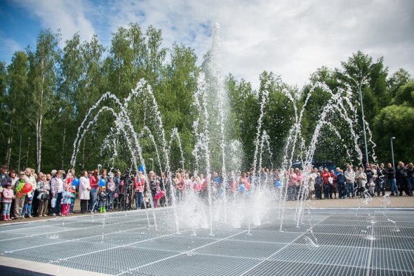 Фонтан парка Победы Киров
