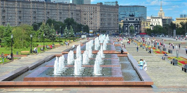 Фонтан на Поклонной горе в Москве