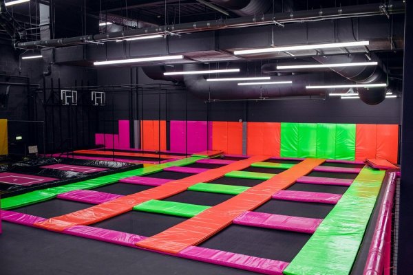 Батутный парк в Питере