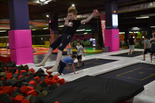 Razgon батутный парк