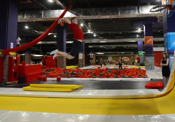 Разгон батутный парк Екатеринбург