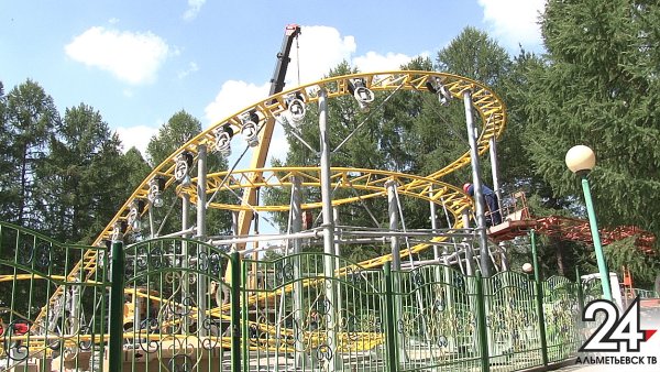 Альметьевск парк 60-летия нефти