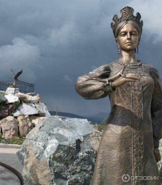 Город Златоуст парк Бажова в Златоусте