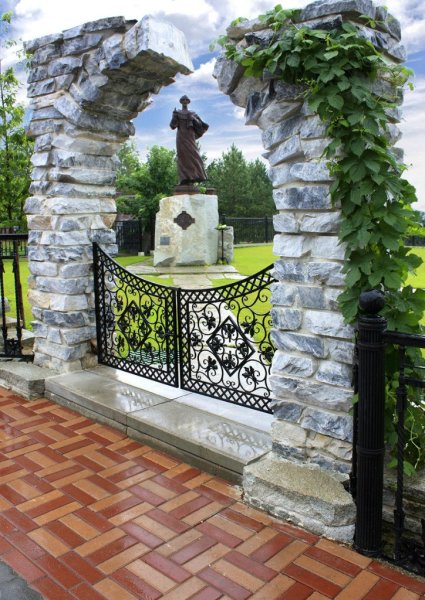 Златоуст красная горка парк Бажова